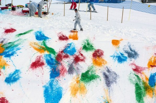 Olaf Breuning- Snow Drawing Stefan Alterurger