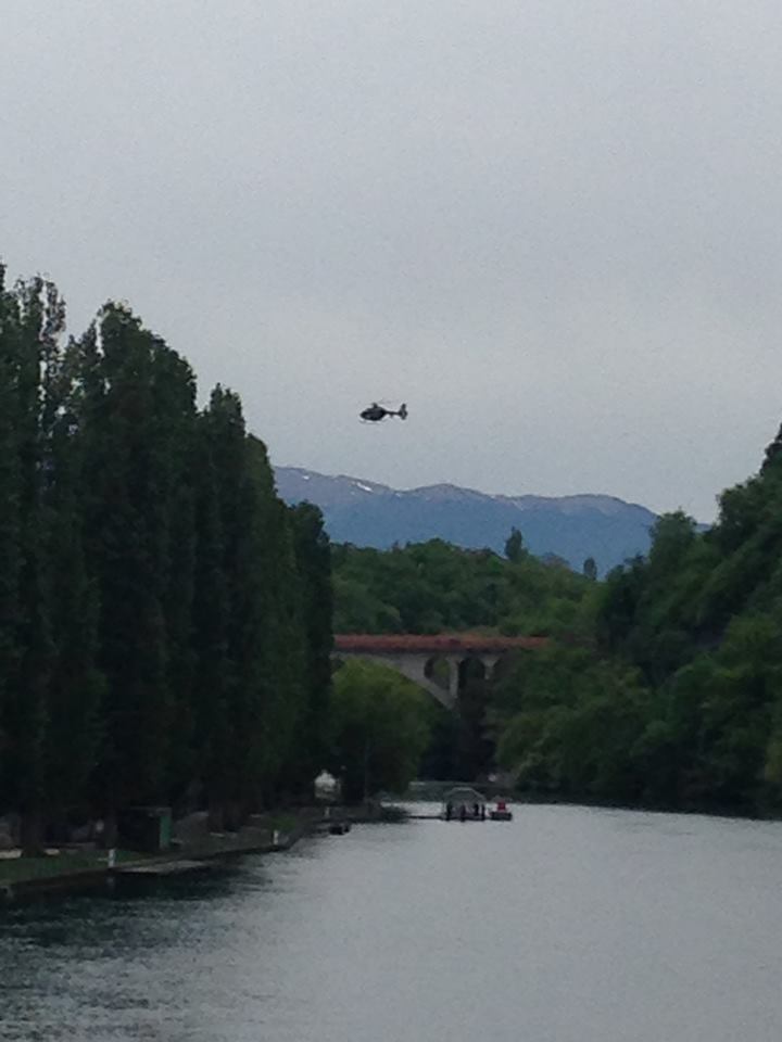 A helicopter assessing the Arve River in Geneva