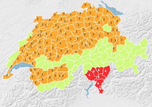 MeteoSwiss forecasts a level 3 alert for most of Switzerland and a level 4 alert for the Ticino for the next few days.